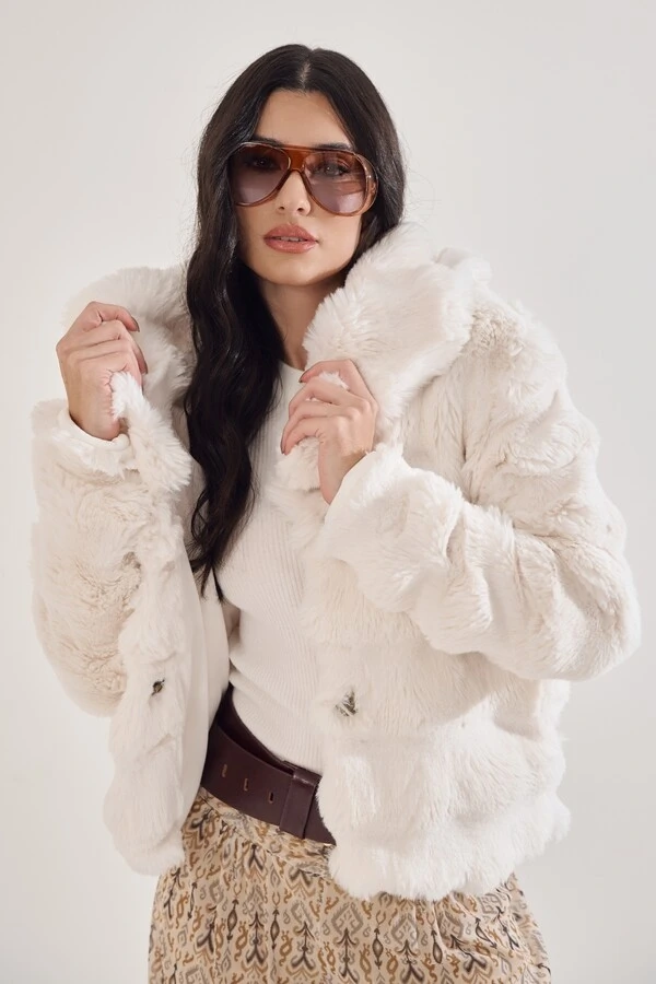 Casaco Faux Fur