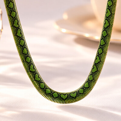Foto Colar Cobra Víbora Verde Gold em Malha Italiana