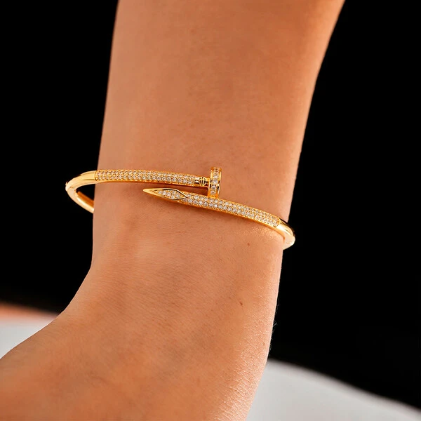 Bracelete Prego Majesté Cravejado Ouro Amarelo 18K