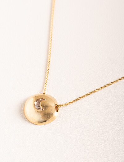 Colar Melinda Placa Abaulada Cristal Lua Dourado