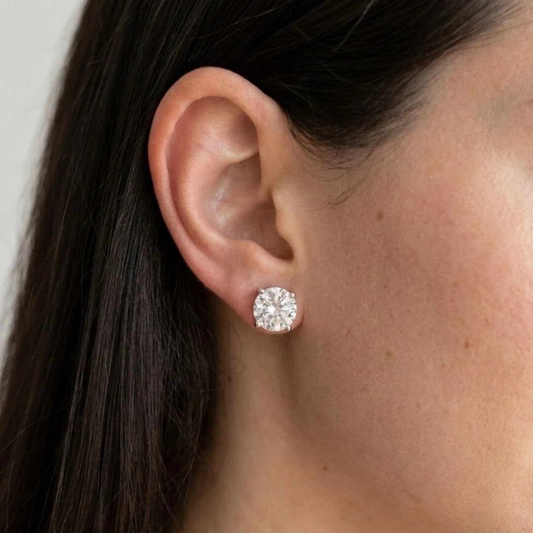 FotoBrinco solitário ponto de luz Moissanite prata 925 (10mm)