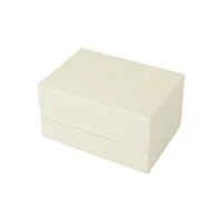 Caixinha para aliança em courino e veludo off-white