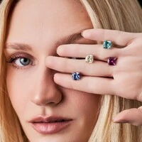 Brinco Tess zircônia fancy yellow prata 925 (8mm)