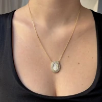 Colar Nossa Senhora das Graças cravejado ouro
