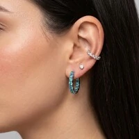 Brinco argola Mila zircônias água marinha ródio branco