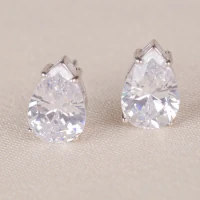 Brinco gota Ivy zircônia branca prata 925