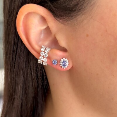 FotoBrinco Carol oval zircônia tanzanita ródio branco