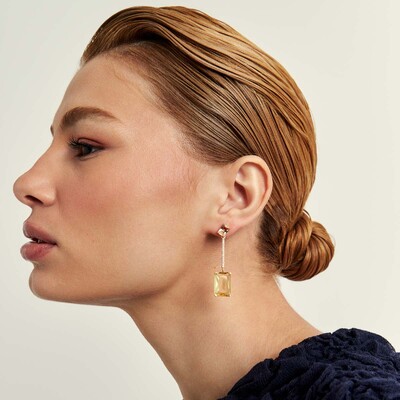 FotoBrinco Amanda zircônias fancy yellow ouro