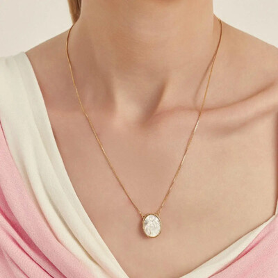 FotoColar Nossa Senhora das Graças madrepérola ouro