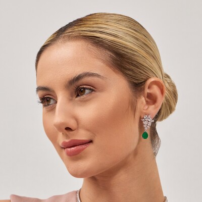 FotoBrinco Beatrice esmeralda fusion ródio branco