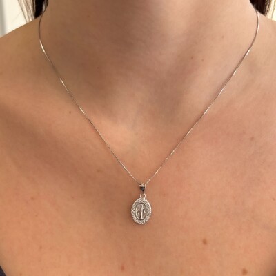 FotoColar medalha cravejada Nossa Senhora das Graças prata 925