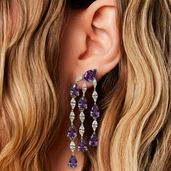 Brinco Esther gotas zircônias tanzanita ródio branco