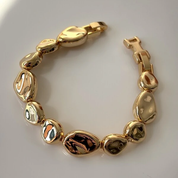 Pulseira bracelete Vega orgânico liso ouro