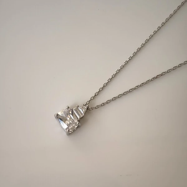 Colar Tróia zircônia branca ródio branco