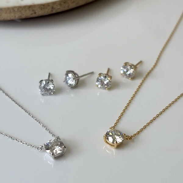Colar ponto de luz Moissanite 1.0ct prata 925 (6.5mm)