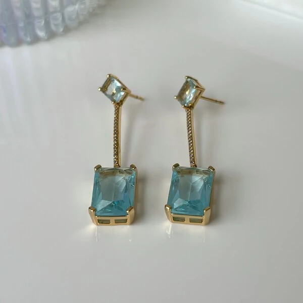 Brinco Amanda zircônias água marinha ouro