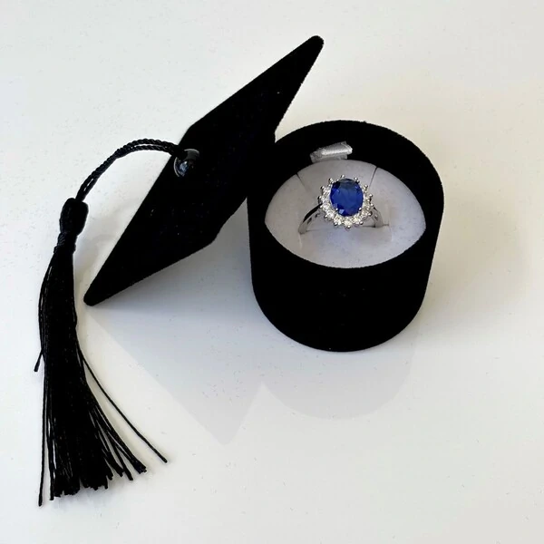 Caixinha para anel chapéu formatura capelo preto