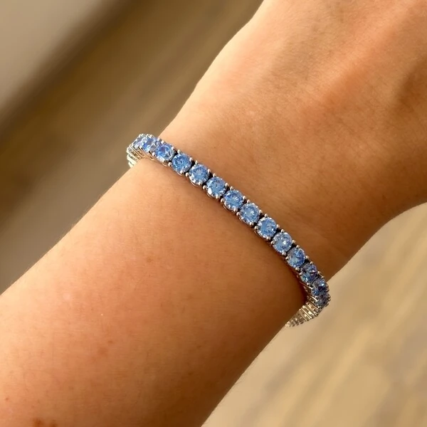 Pulseira classic riviera zircônias água marinha ródio branco (4mm)