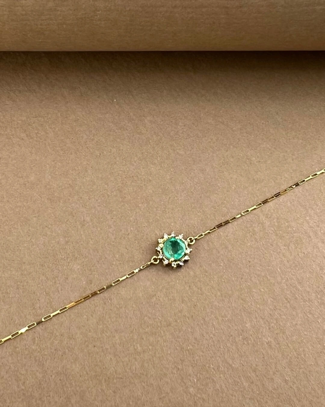 FotoPulseira Ouro 18k com Esmeralda e Brilhantes