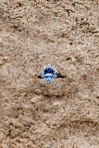 Anel Ouro 18k com Tanzanita e Brilhantes