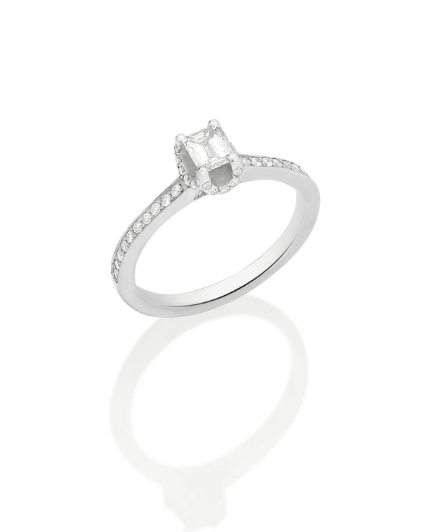 Anel Aliança Ouro 18k Com Diamante Central Corte Esmeralda e Brilhantes