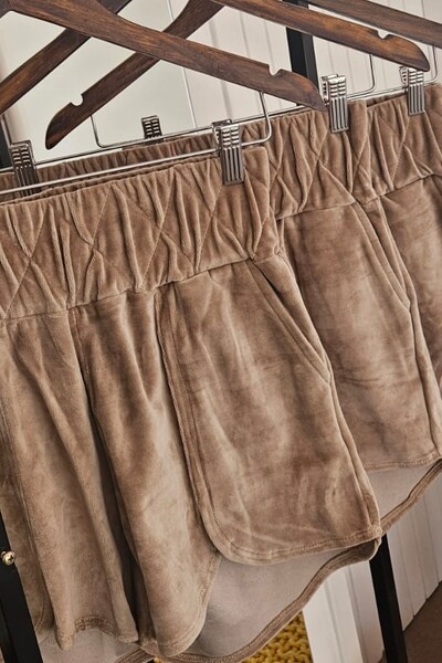 Foto Shorts Amanda Plush