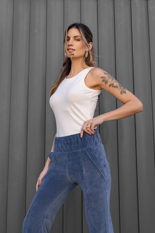 Calça na malha Plush Anita