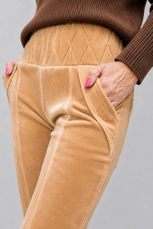 Calça na malha Plush Anita