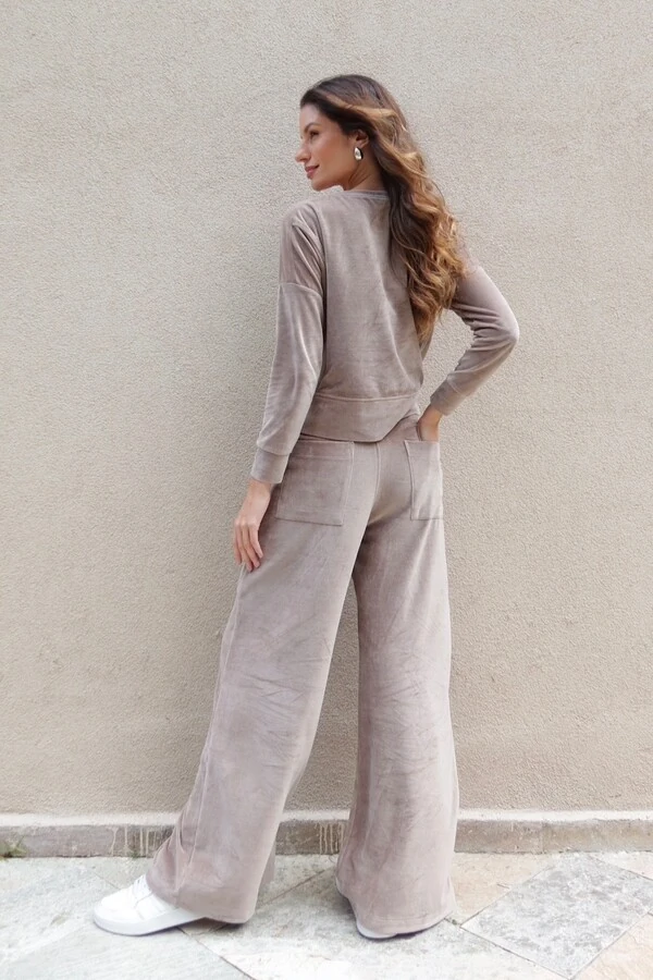 Conjunto malha plush Renata