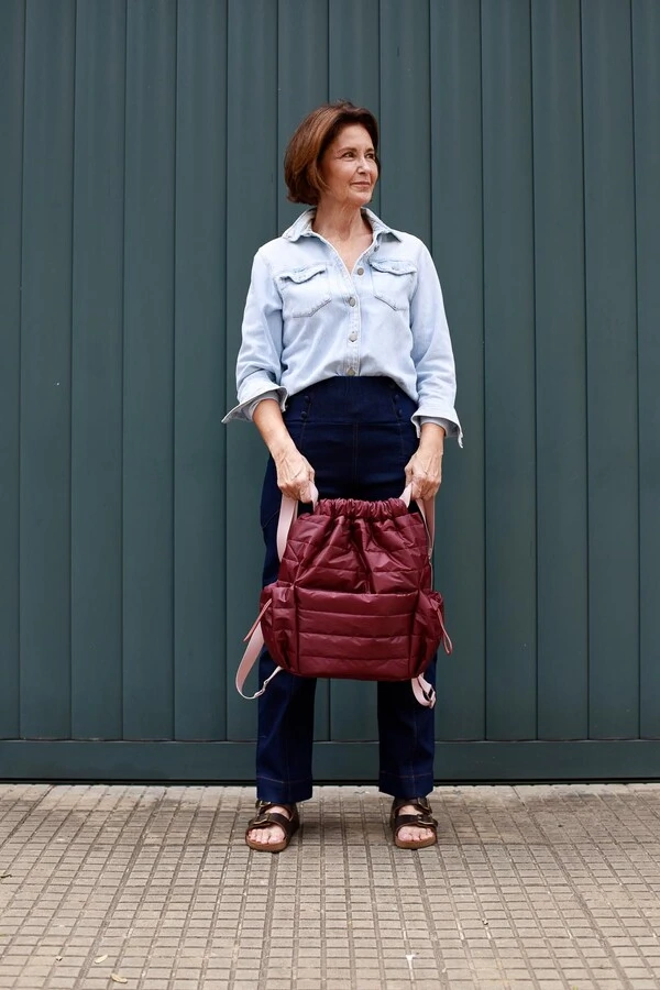 Bolsa Mochila Puffer em nylon Bordô