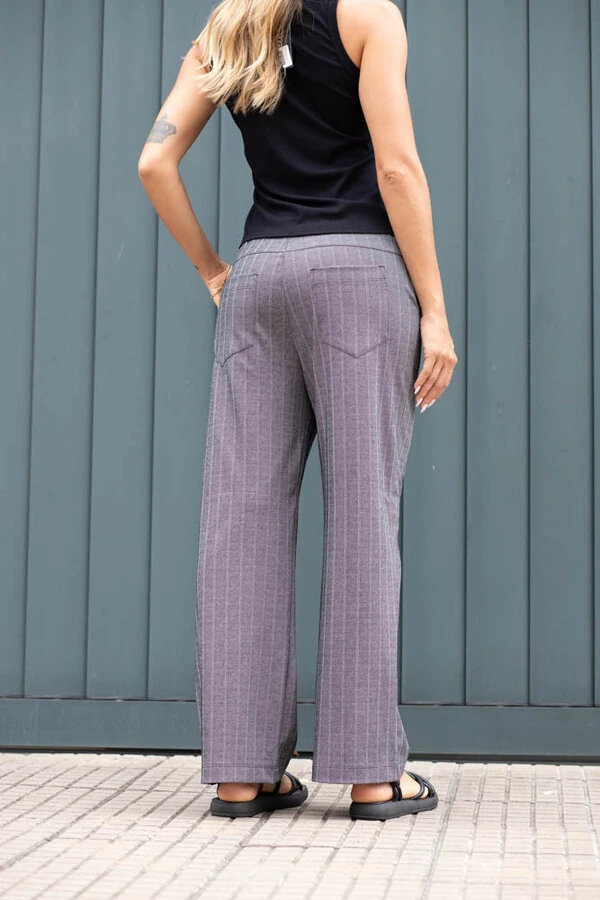 Calça malha office Bella