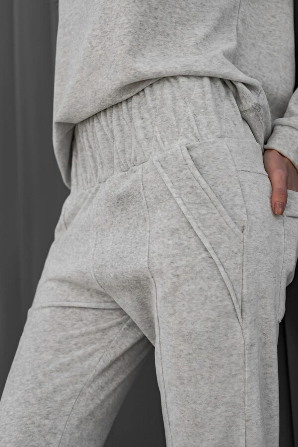 Conjunto na malha plush Maria