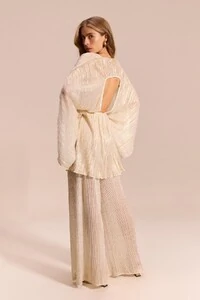 Saída Off-white e Dourado Antonela