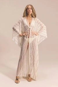 Saída Kaftan de Renda Longa Julie Off-white & Dourado