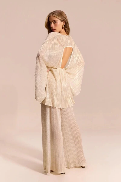 Conjunto Off-white Saída Antonela e Calça Solene