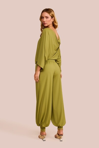 Foto Calça Pantalona Aladim Noronha Luna Pistache