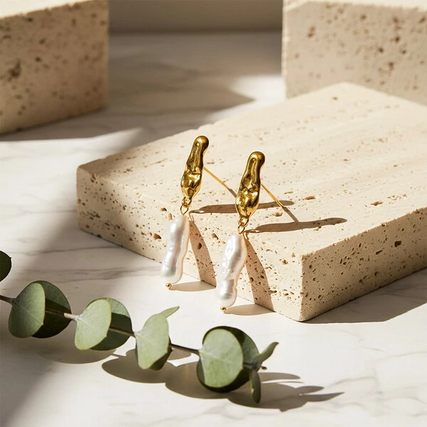 Brinco Luci Pérola Barroca