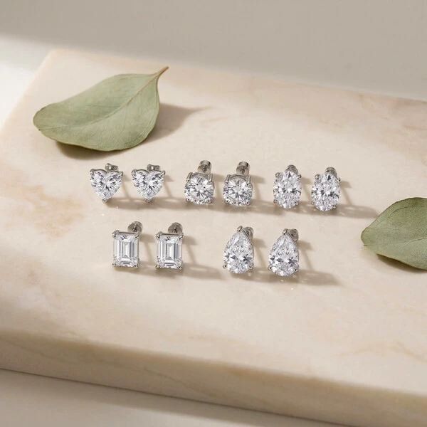 Brinco Ponto de Luz Essenza