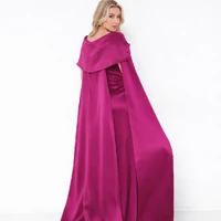 Vestido Roberta Longo Com Capa Removivel