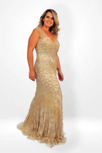 Vestido Bordado Longo em Degradê