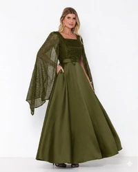 Vestido Suellen Manga Capa Com Brilho