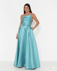 Vestido Nanda Decote Moderno Em Zibeline