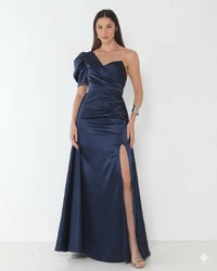 Vestido Livia Em New Span OMbro Assimétrico Longo Fenda