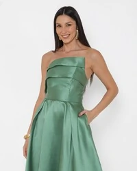 Vestido Nanda Decote Moderno Em Zibeline