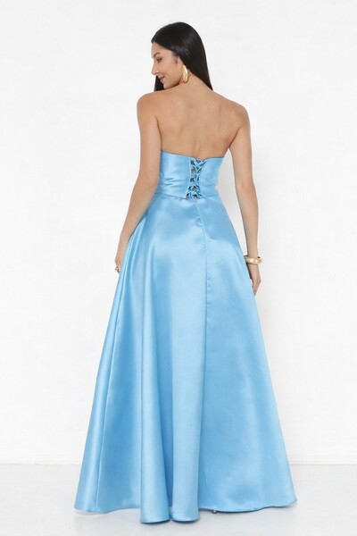 FotoVestido Nanda Decote Moderno Em Zibeline