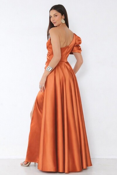 FotoVestido Livia Em New Span OMbro Assimétrico Longo Fenda