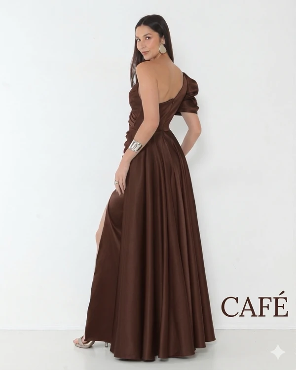 Vestido Livia Em New Span OMbro Assimétrico Longo Fenda