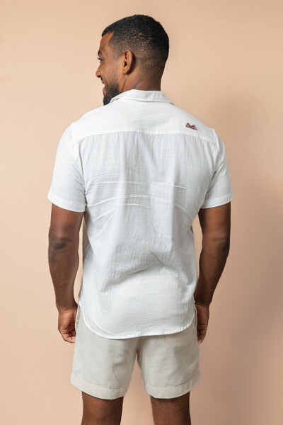 FotoCamisa de botão Lisa