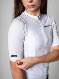 Jersey Feminina Apex