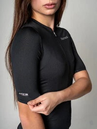 Jersey Feminina Apex